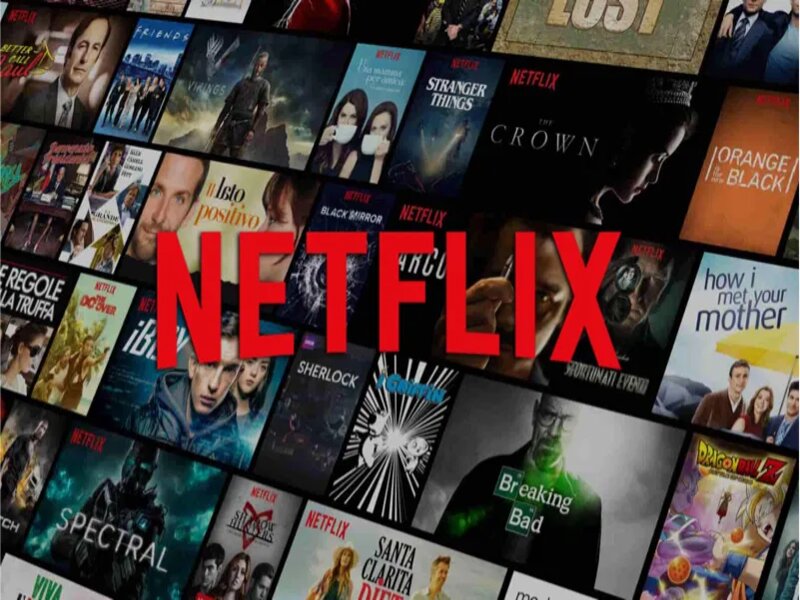 So sánh Netflix với Netflix Mod Apk